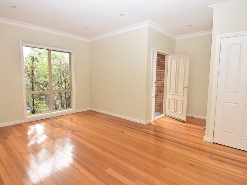 2/2 Stanley Avenue, Eltham, VIC 3095, Eltham - Thumbnail 2