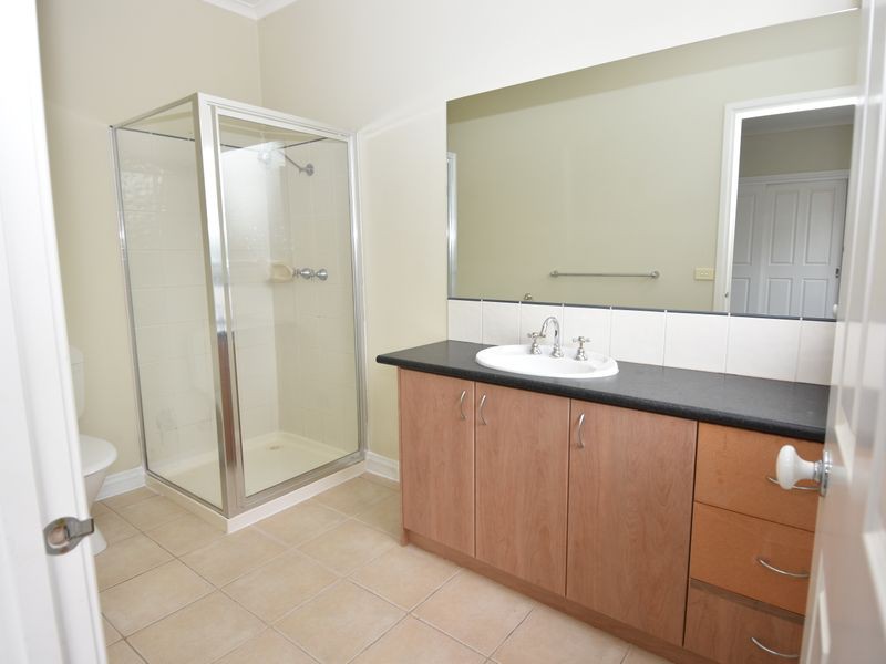 2/2 Stanley Avenue, Eltham, VIC 3095, Eltham - Thumbnail 6