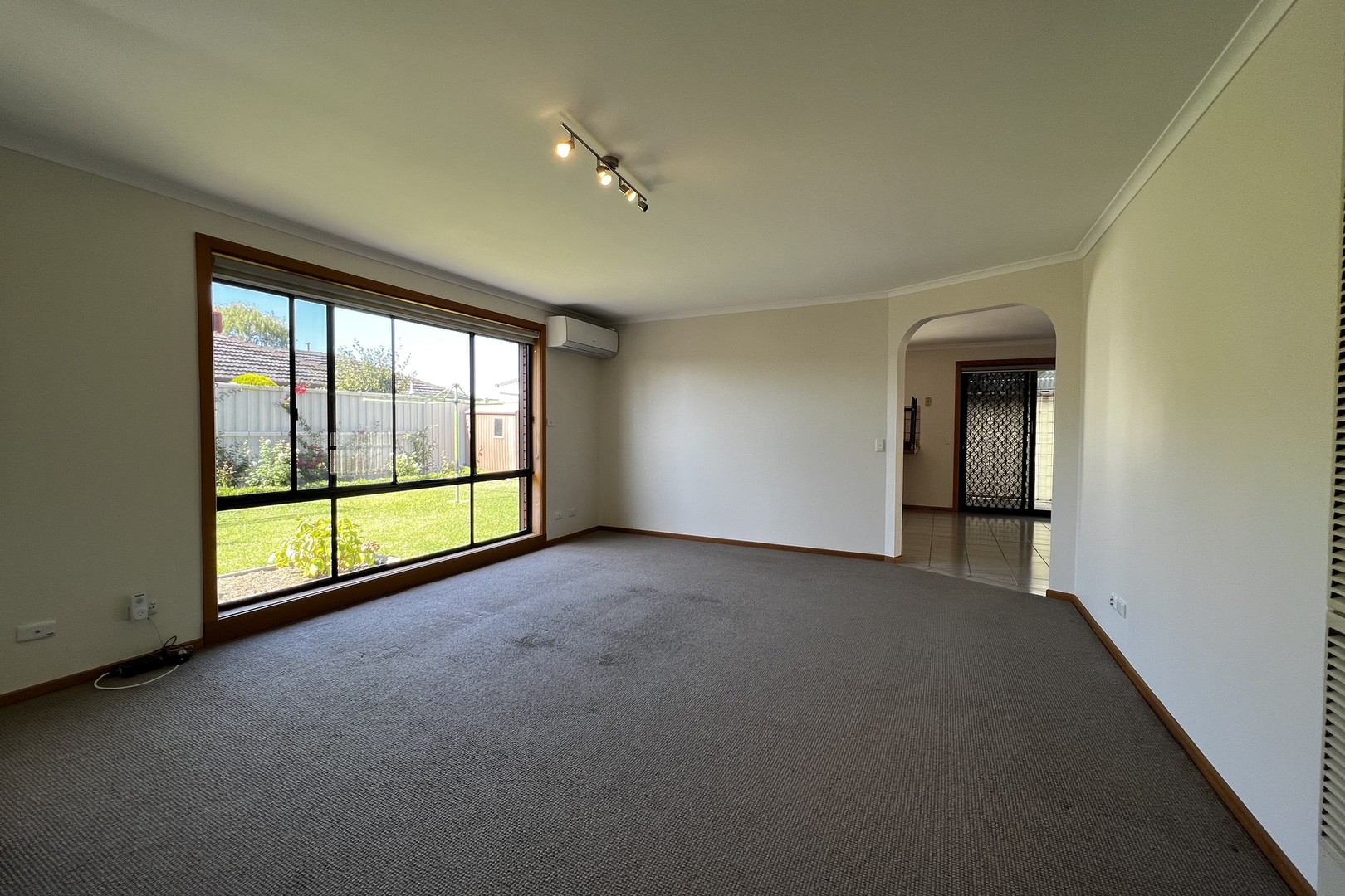 2/2 Young Court, Delahey, VIC 3037, Delahey - Thumbnail 5