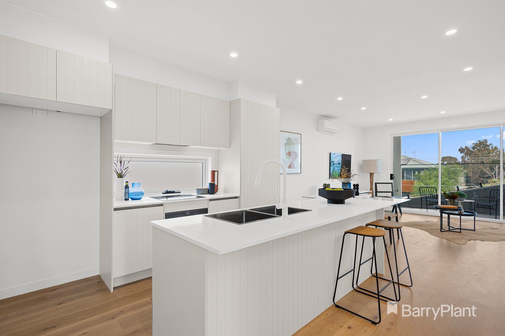 2/20 Eileen Street, Hadfield, VIC 3046, Hadfield - Thumbnail 2