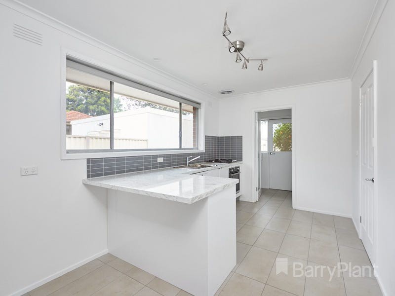 2/20 Erica Street, Springvale, VIC 3171, Springvale - Thumbnail 2