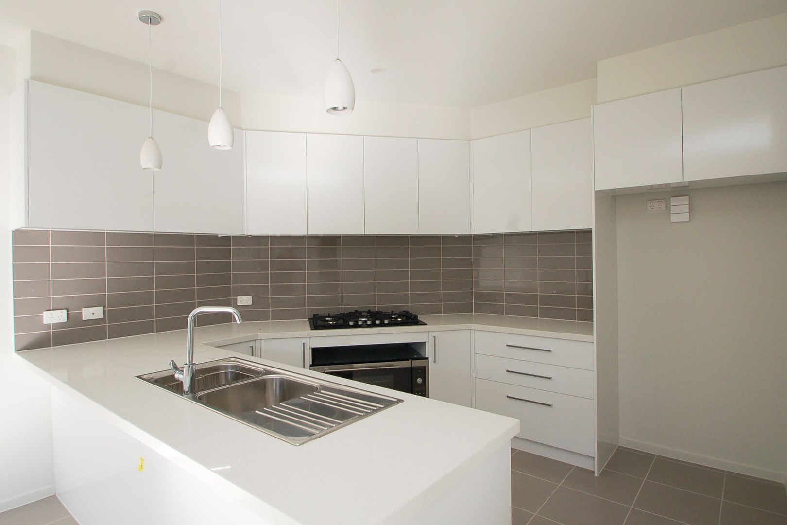 2/20 George Street, Glenroy, VIC 3046 - Thumbnail 2 - 27/10/2026
