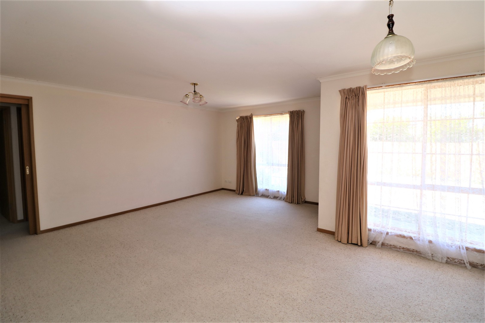 2/20 Mulquiney Crescent, Highton, VIC 3216, Highton - Thumbnail 3