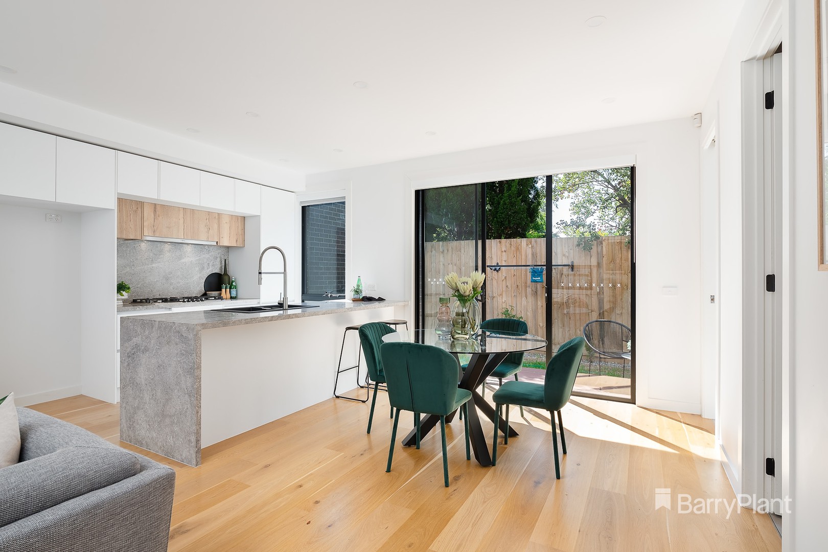 2/20 Murphy Street, Oak Park, VIC 3046, Oak Park - Thumbnail 3