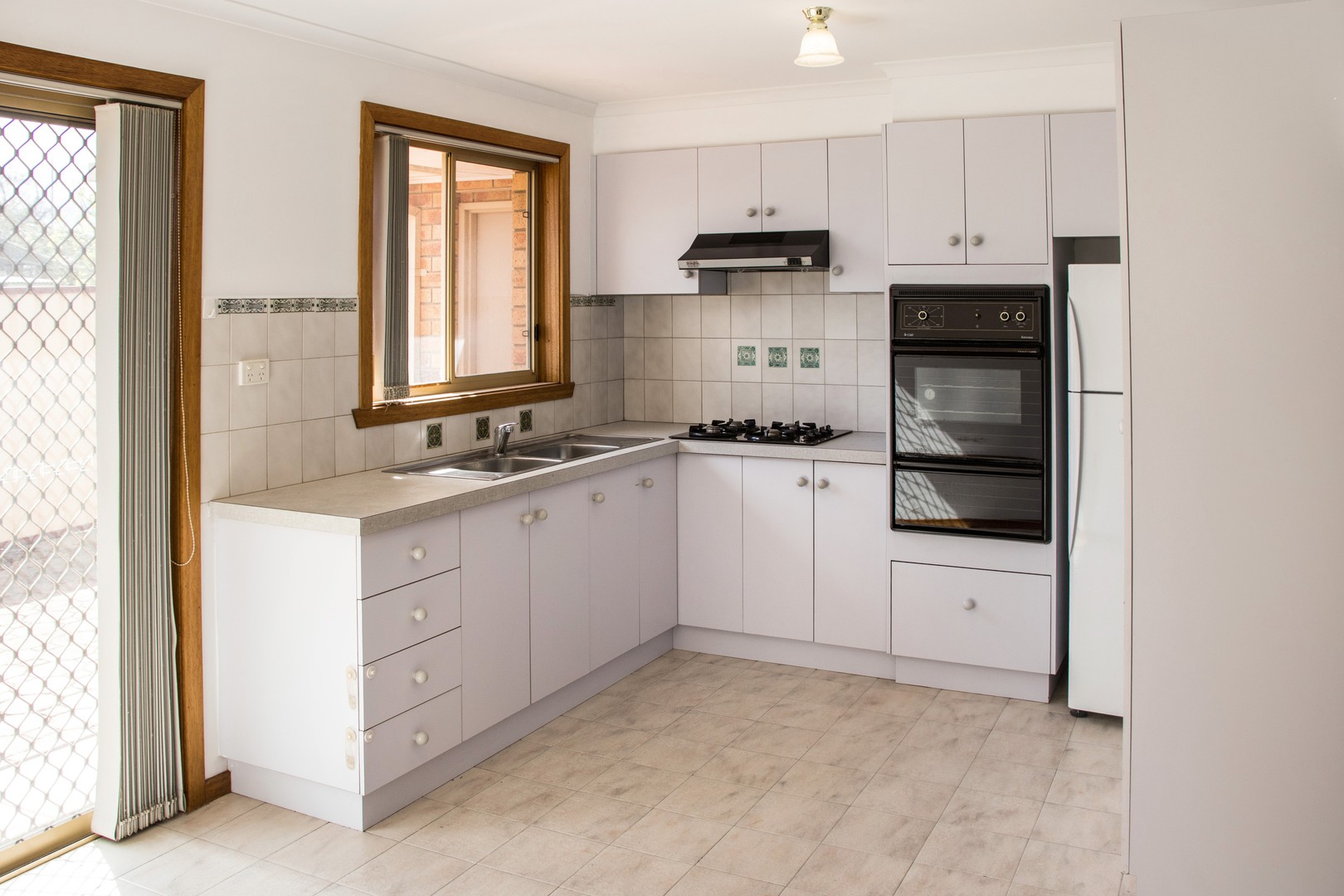 2/20 Robson Avenue, Avondale Heights, VIC 3034, Avondale Heights - Thumbnail 7