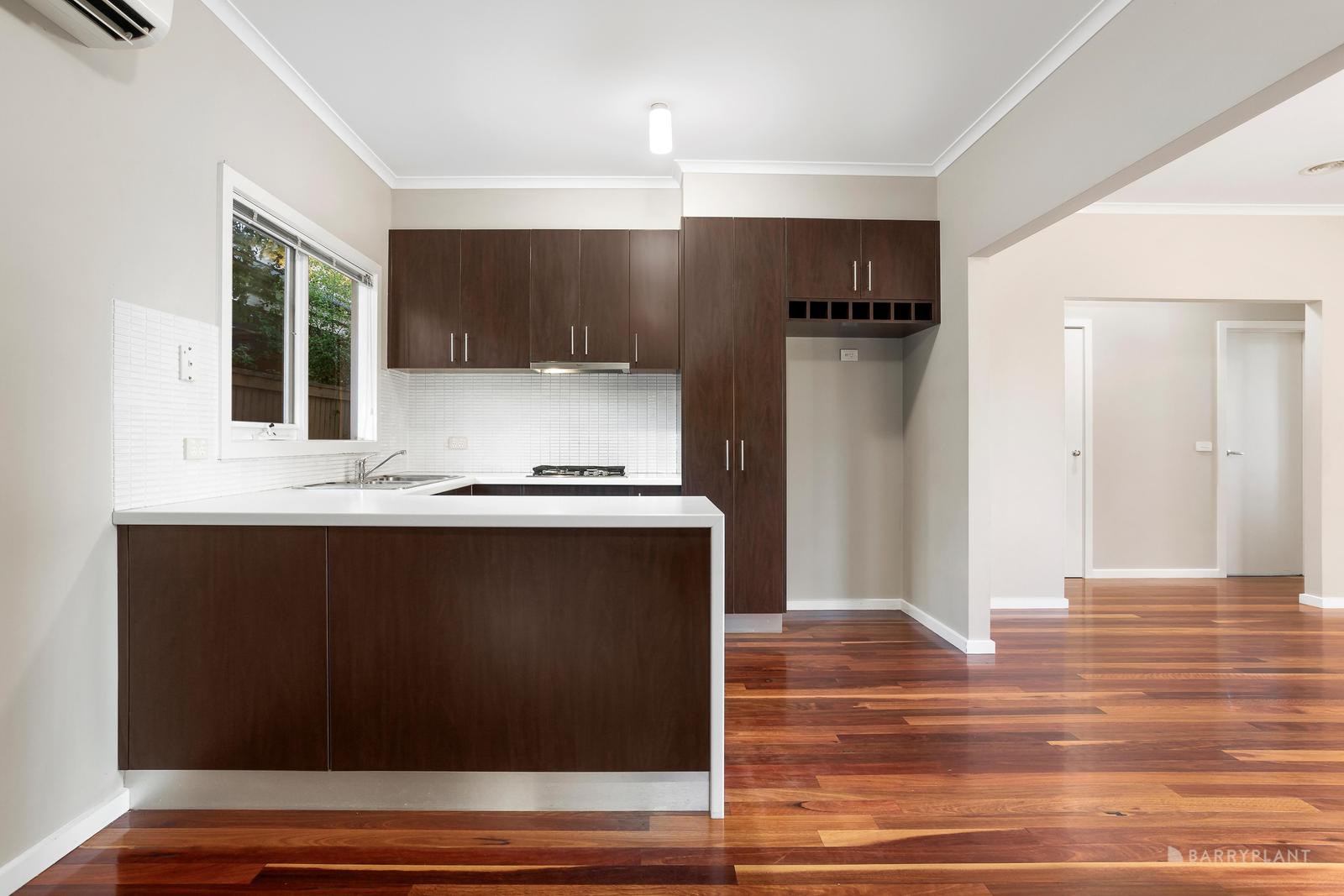 2/20 Sylvan Street, Montmorency, VIC 3094, Montmorency - Thumbnail 4