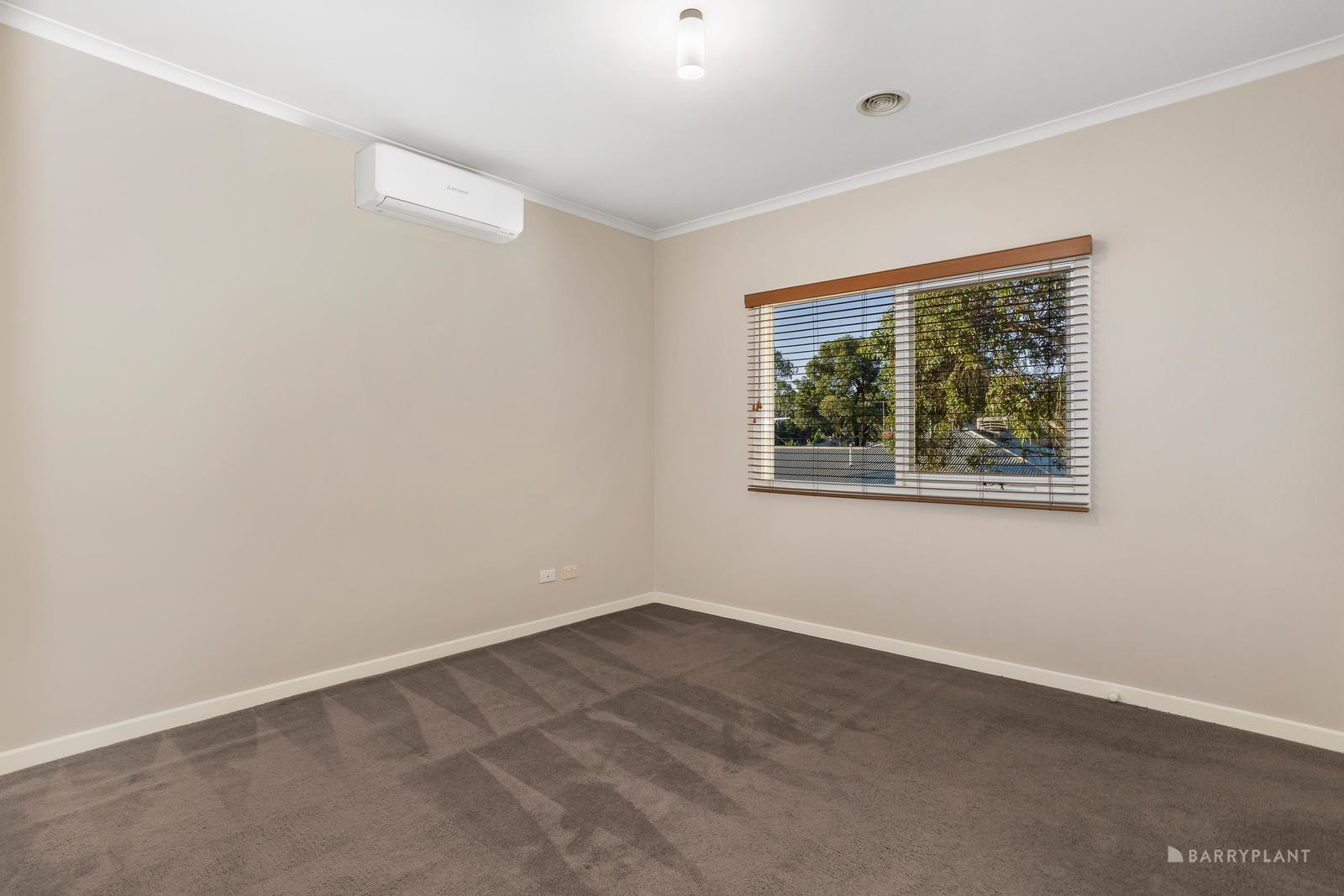 2/20 Sylvan Street, Montmorency, VIC 3094, Montmorency - Thumbnail 7