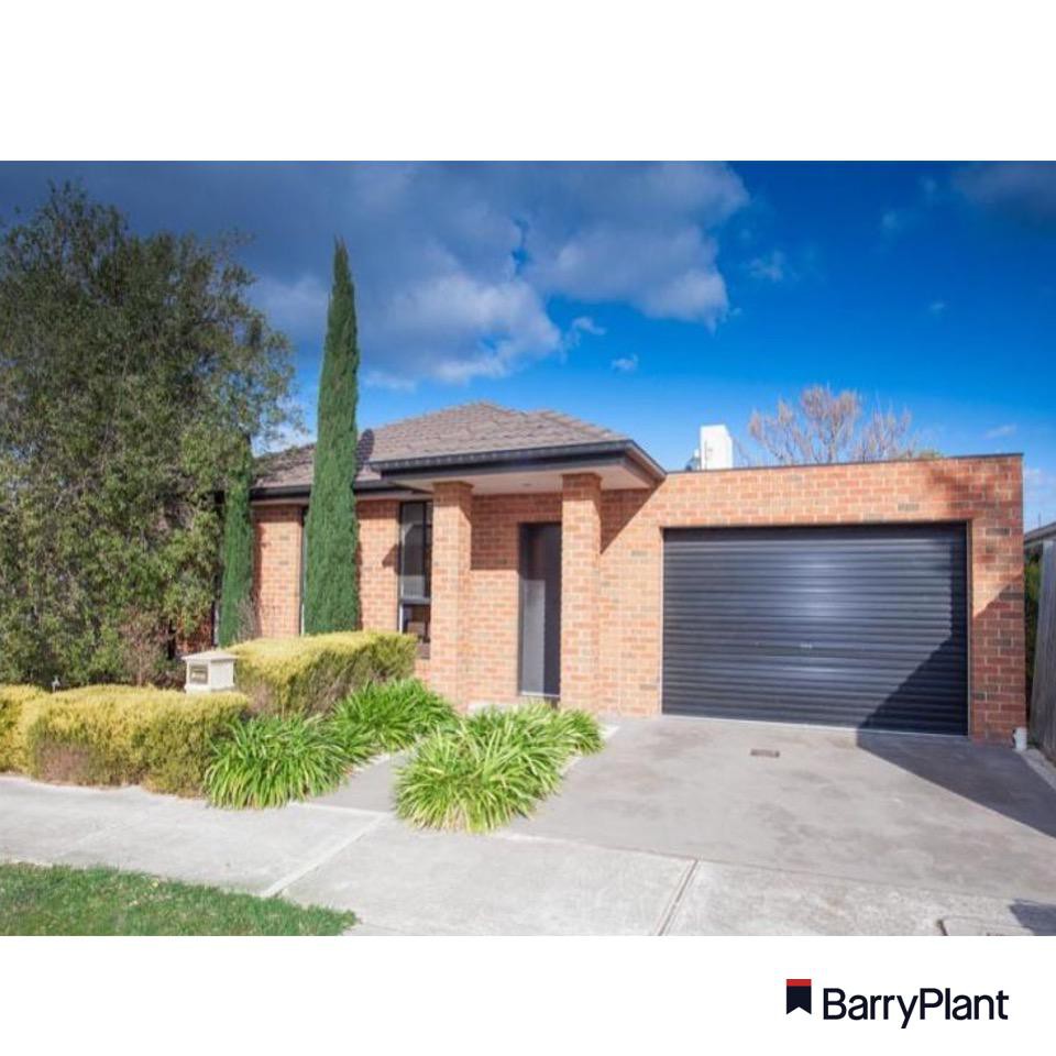 2/20 Turnburry Dve, Sunbury, VIC 3429 - Thumbnail 1 - 29/10/2021