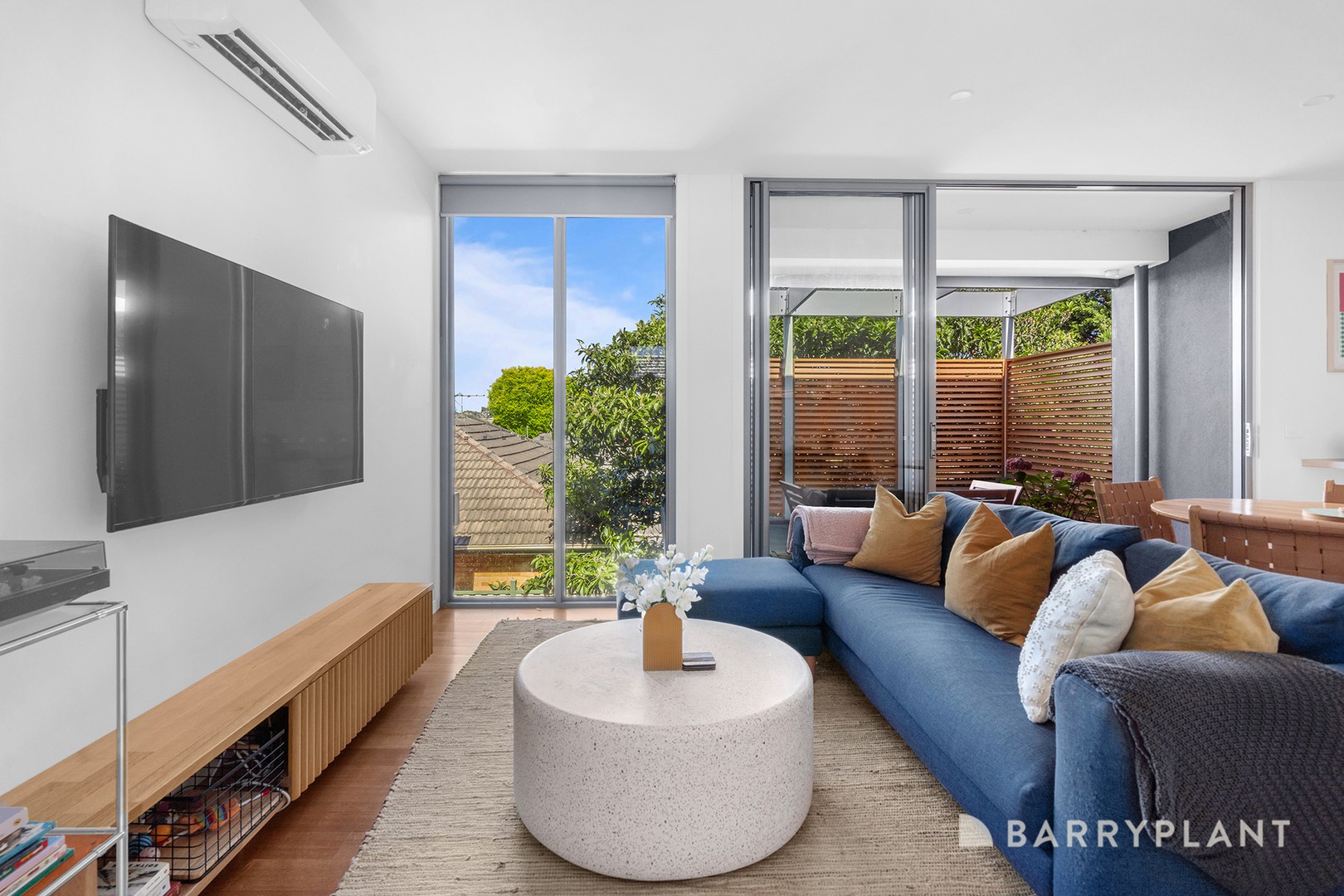 2/206 Dundas Street, Thornbury, VIC 3071, Thornbury - Thumbnail 3