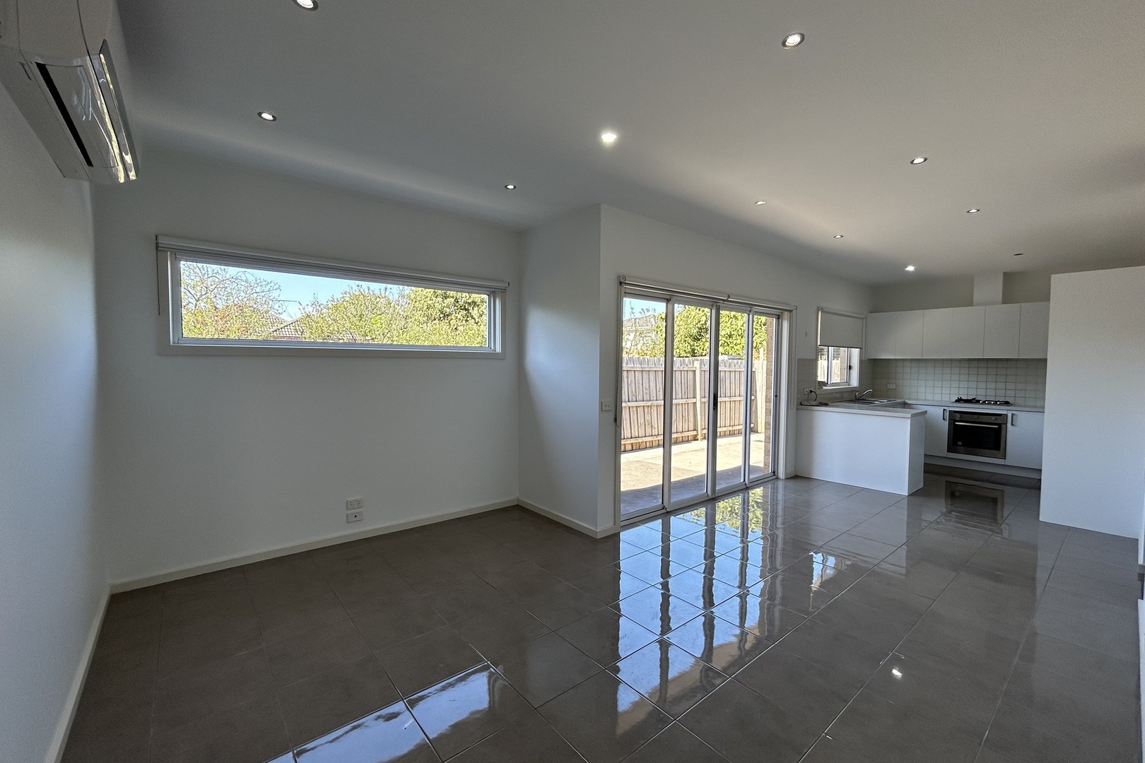 2/208 Boundary Road, Pascoe Vale, VIC 3044, Pascoe Vale - Thumbnail 2