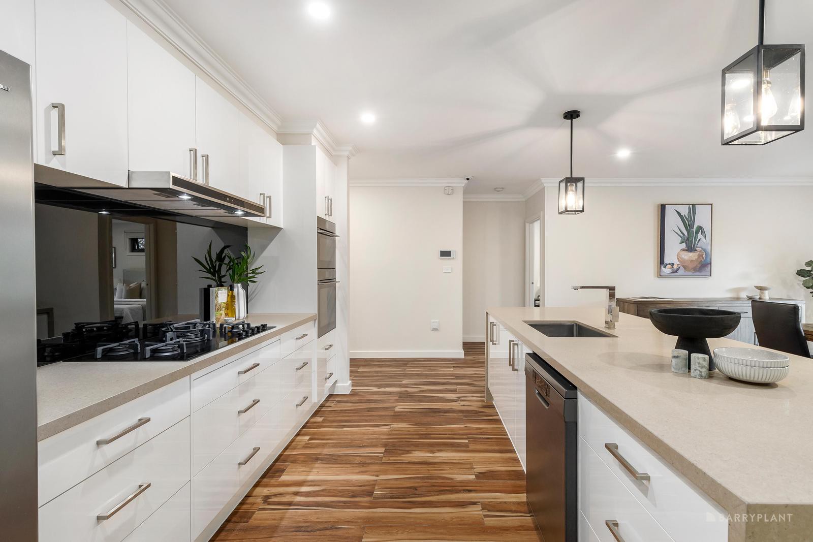 2/209 Rattray Road, Montmorency, VIC 3094, Montmorency - Thumbnail 7