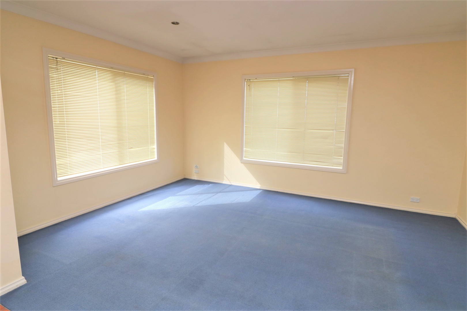 2/21 Helmer Crescent, Thomson, VIC 3219, Thomson - Thumbnail 2