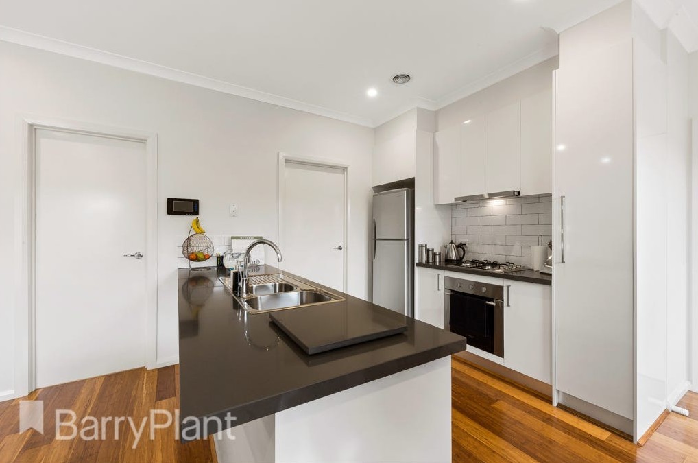 2/21 Leslie Street, St Albans, VIC 3021, St Albans - Thumbnail 3