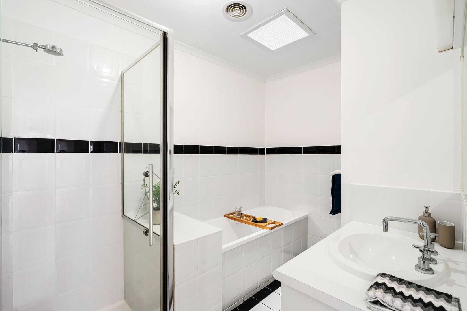 2/21 Main Street, Pascoe Vale, VIC 3044, Pascoe Vale - Thumbnail 7