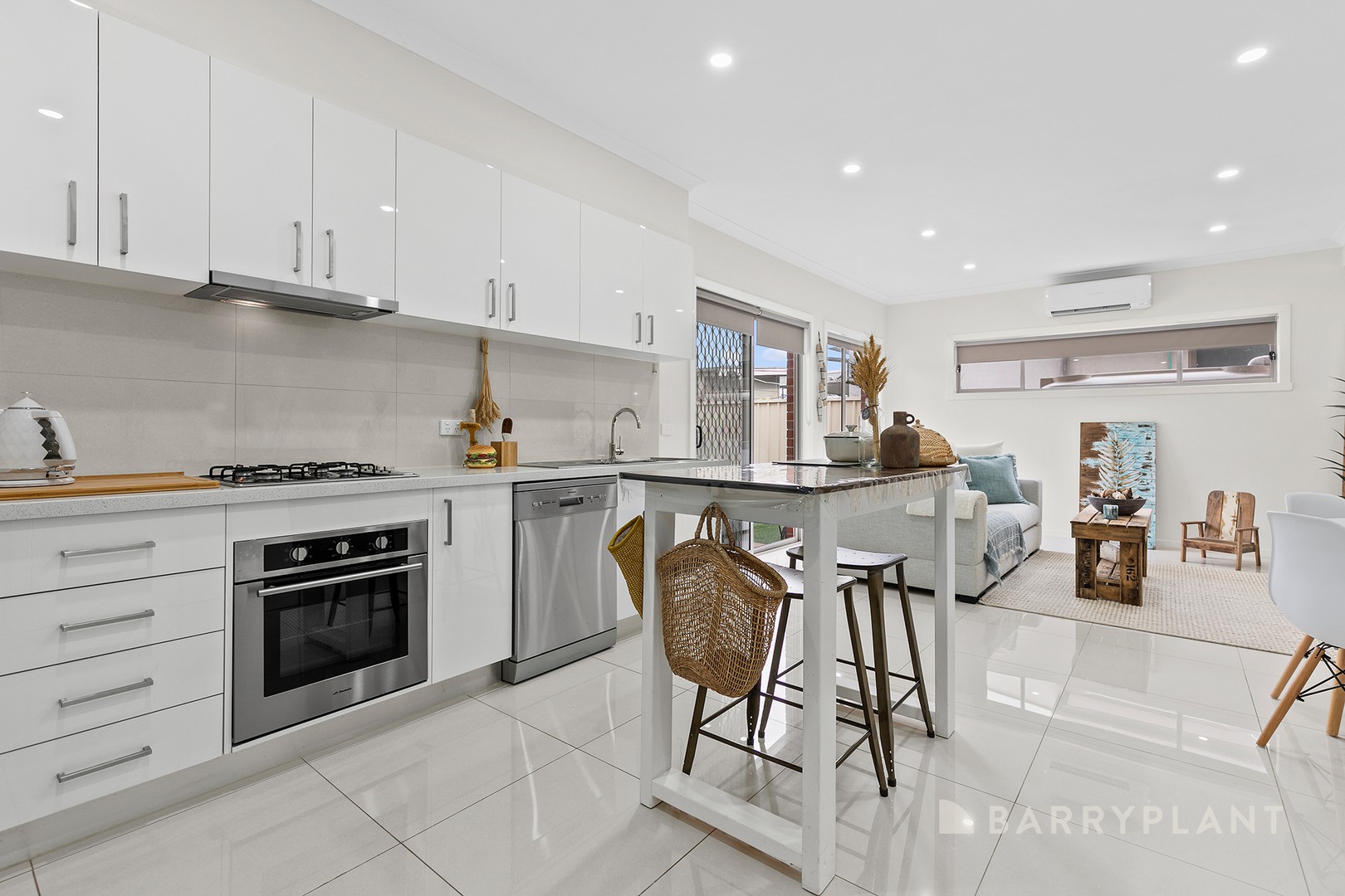 2/21 Middle Street, Hadfield, VIC 3046, Hadfield - Thumbnail 4