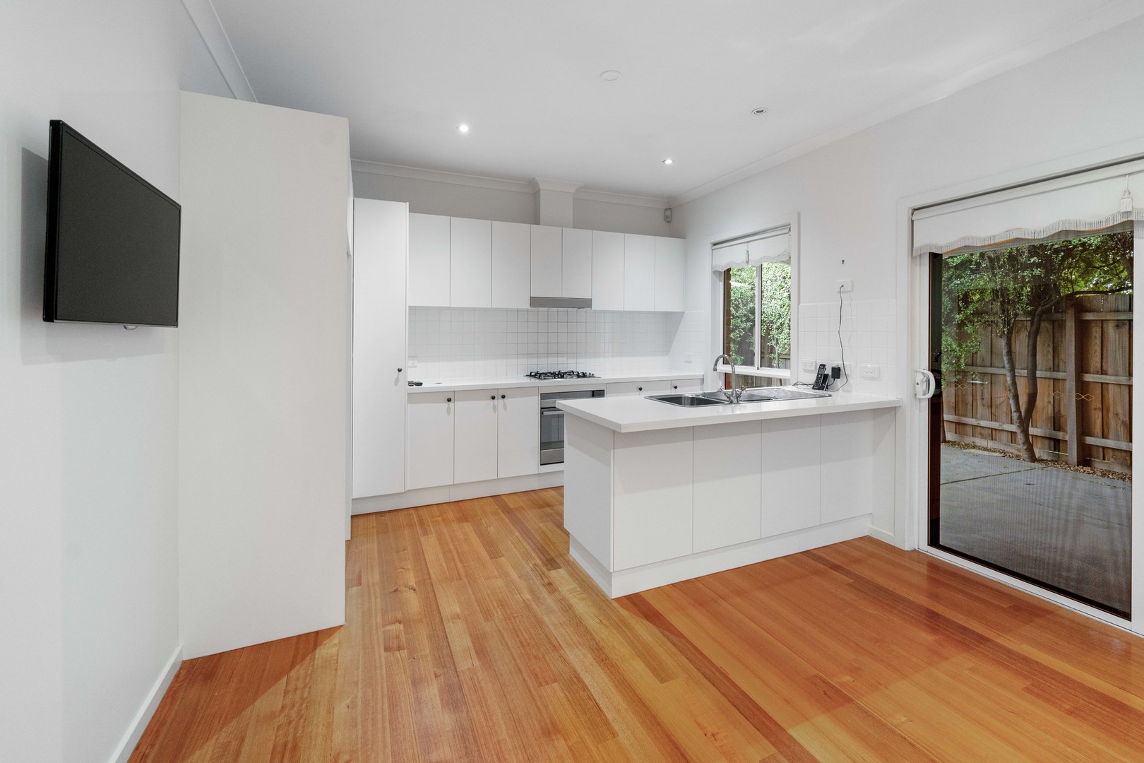 2/21 Oberon Avenue, St Albans, VIC 3021, St Albans - Thumbnail 4