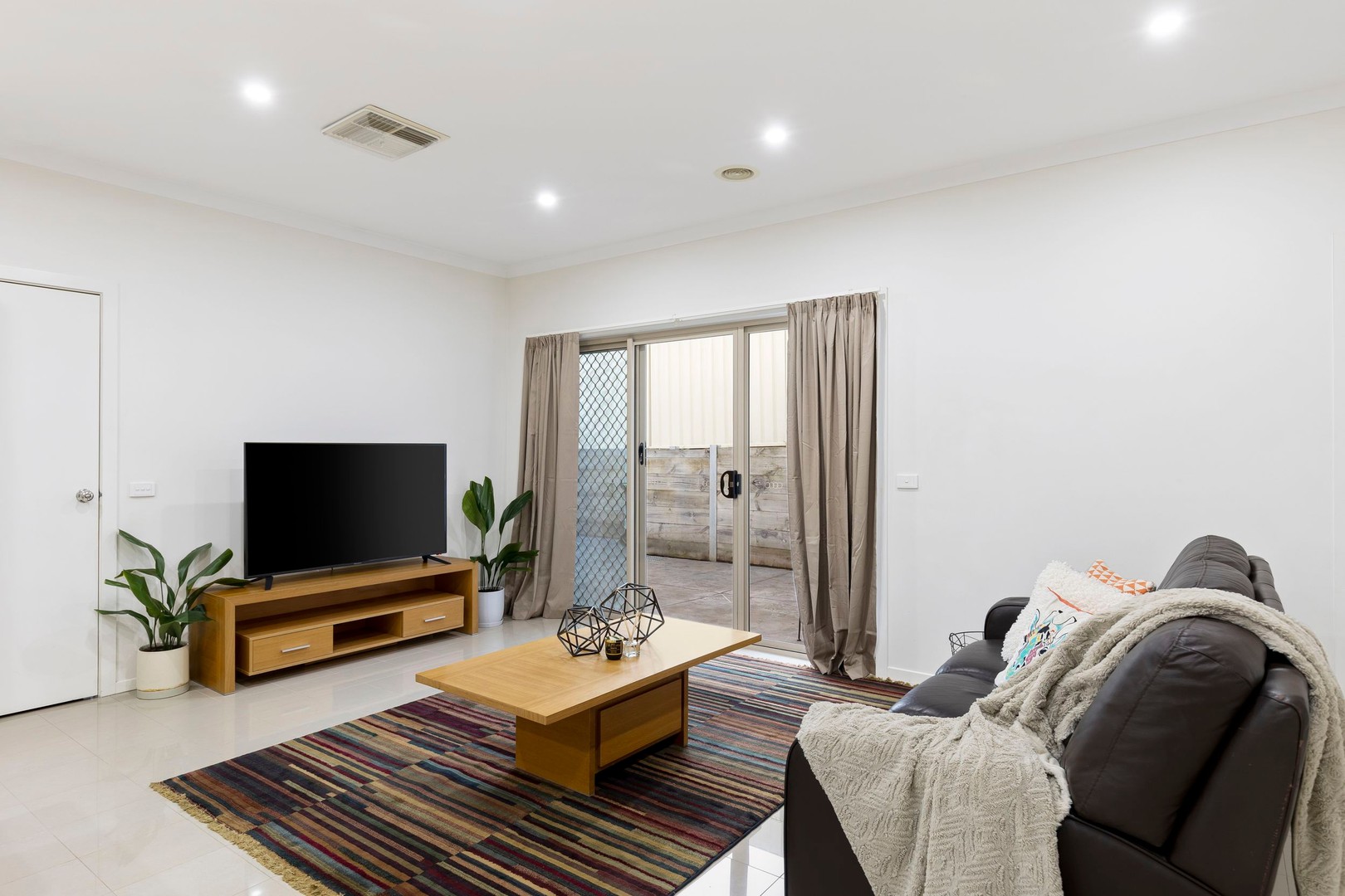 2/21 Pascoe Street, Westmeadows, VIC 3049, Westmeadows - Thumbnail 3