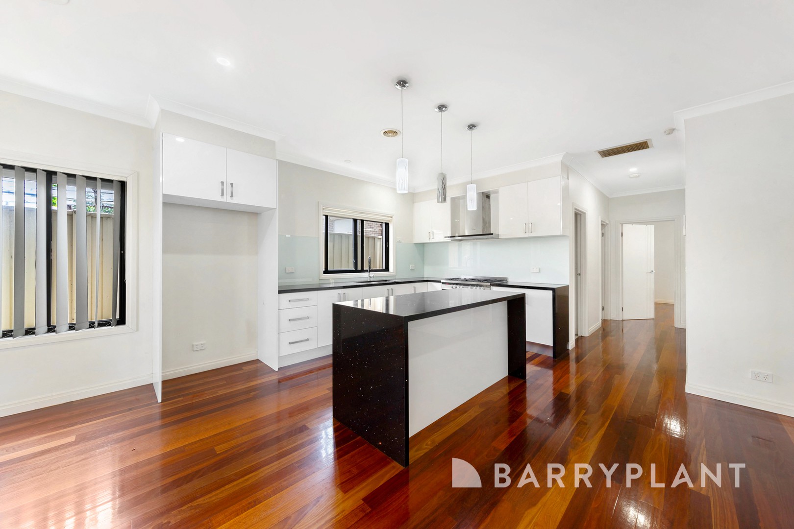 2/21 Walmer Avenue, St Albans, VIC 3021, St Albans - Thumbnail 4