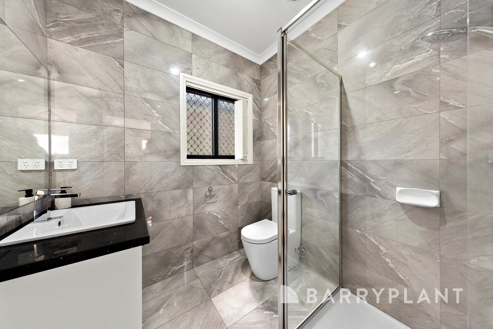 2/21 Walmer Avenue, St Albans, VIC 3021, St Albans - Thumbnail 8