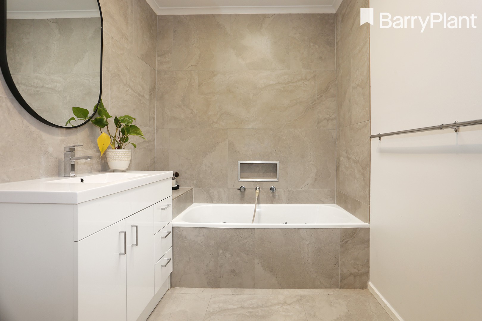 2/22-24 Denbigh StreetFrankston, VIC 3199  - Leased, Frankston - Thumbnail 5