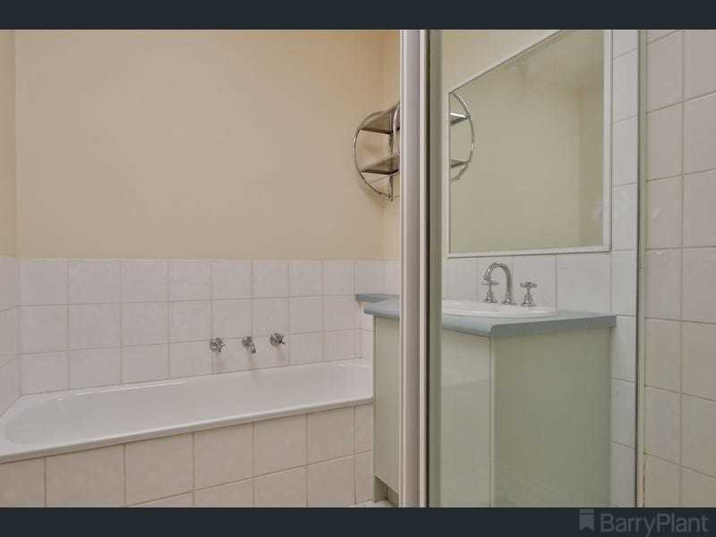 2/22-24 Sherbrook Avenue, Ringwood, VIC 3134, Ringwood - Thumbnail 3