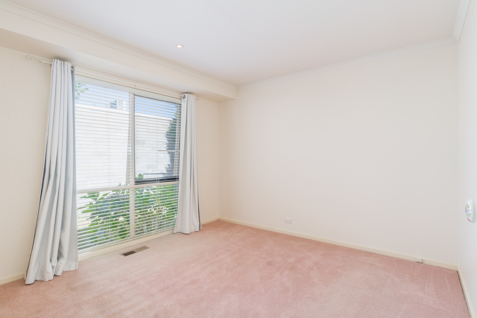 2/22 Cobham Road, Mitcham, VIC 3132, Mitcham - Thumbnail 4