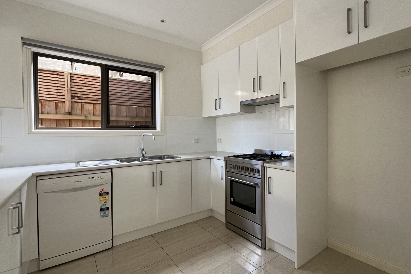 2/22 Doolan Street, Reservoir, VIC 3073, Reservoir - Thumbnail 5