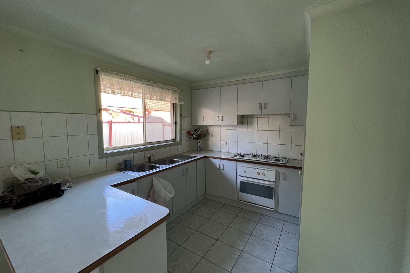 2/222 Biggs Street, St Albans, VIC 3021, St Albans - Thumbnail 2