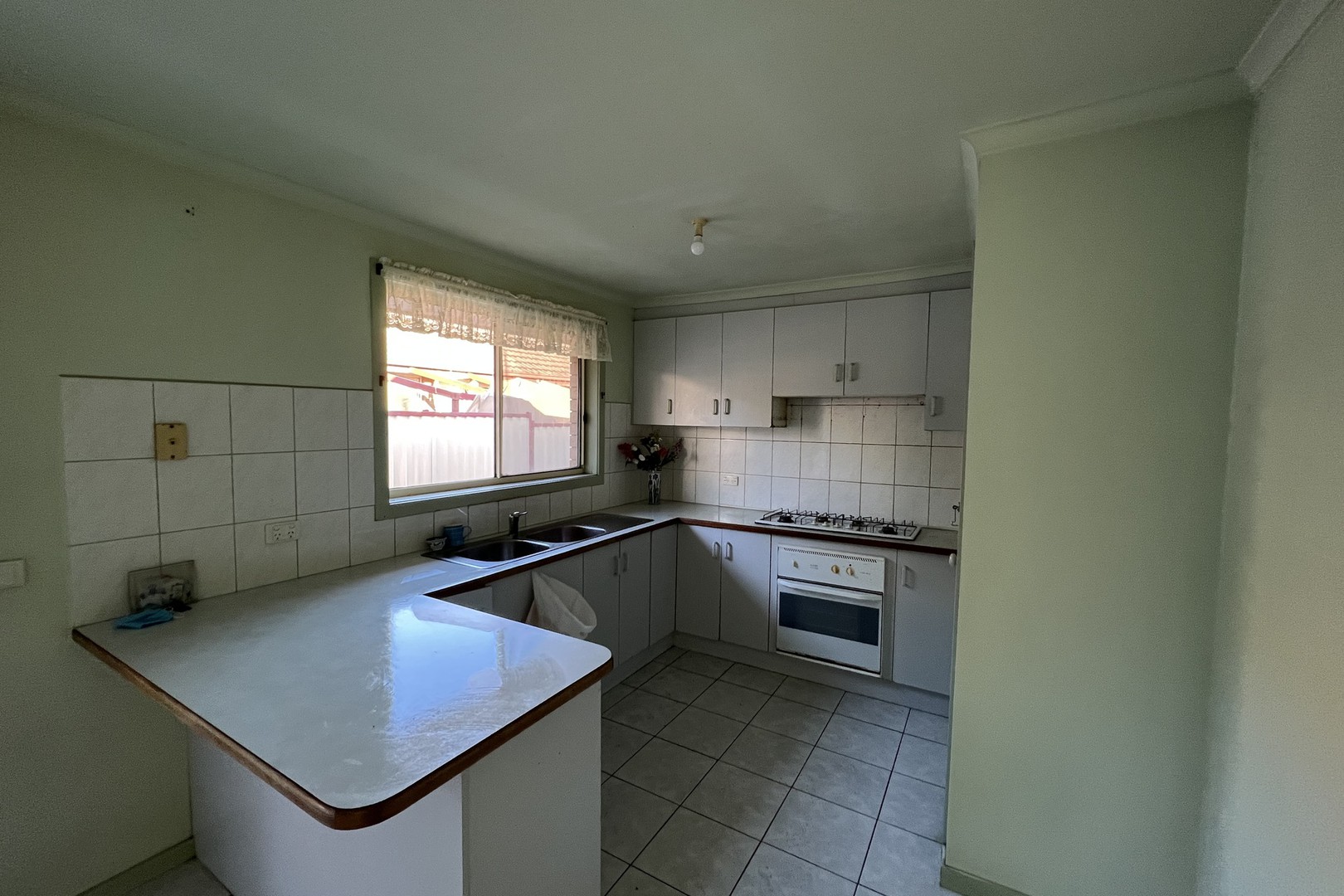 2/222 Biggs Street, St Albans, VIC 3021, St Albans - Thumbnail 3