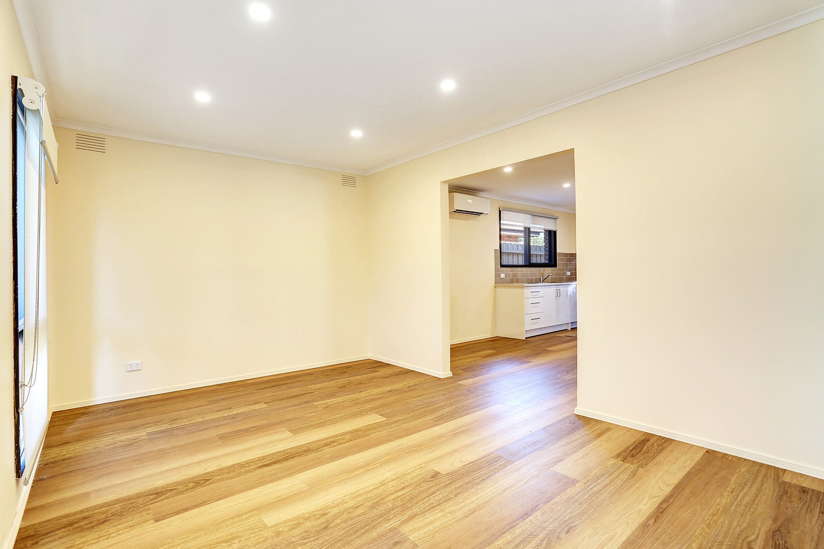 2/226 Warrigal Road, Cheltenham, VIC 3192, Cheltenham - Thumbnail 2