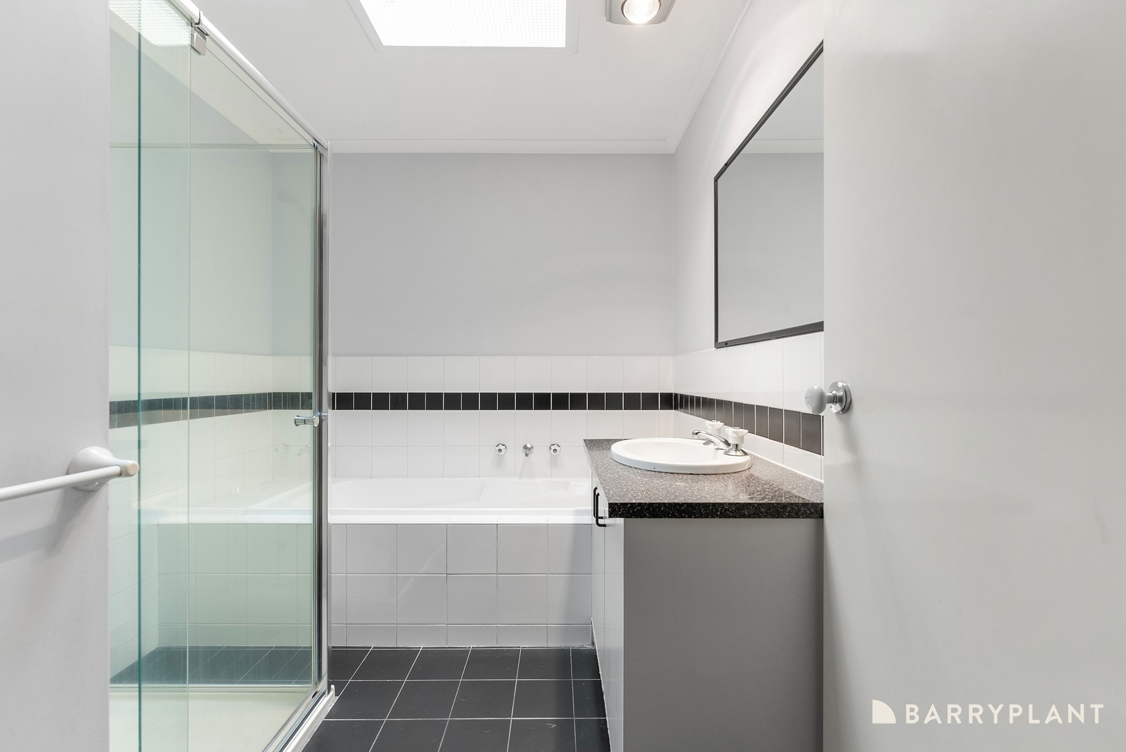 2/23 Beaumont Court, Sydenham, VIC 3037, Sydenham - Thumbnail 8