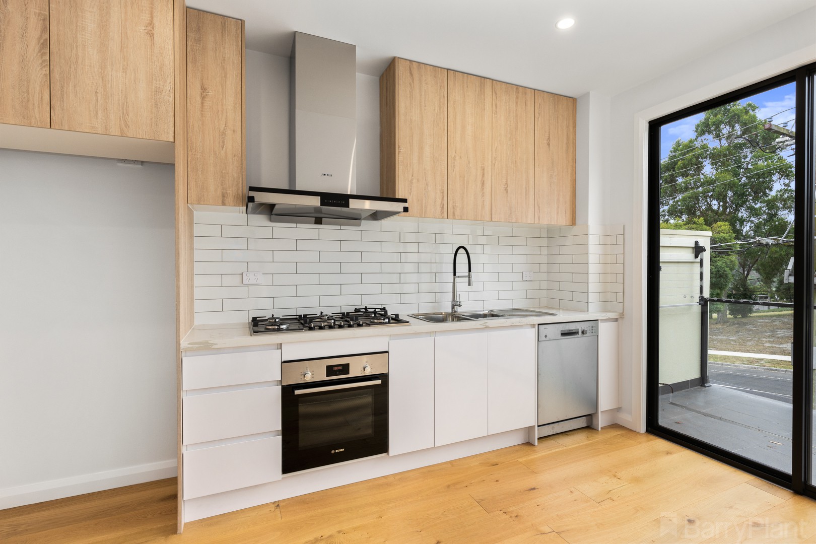2/23 Braeside Avenue, Ringwood, VIC 3134, Ringwood - Thumbnail 2