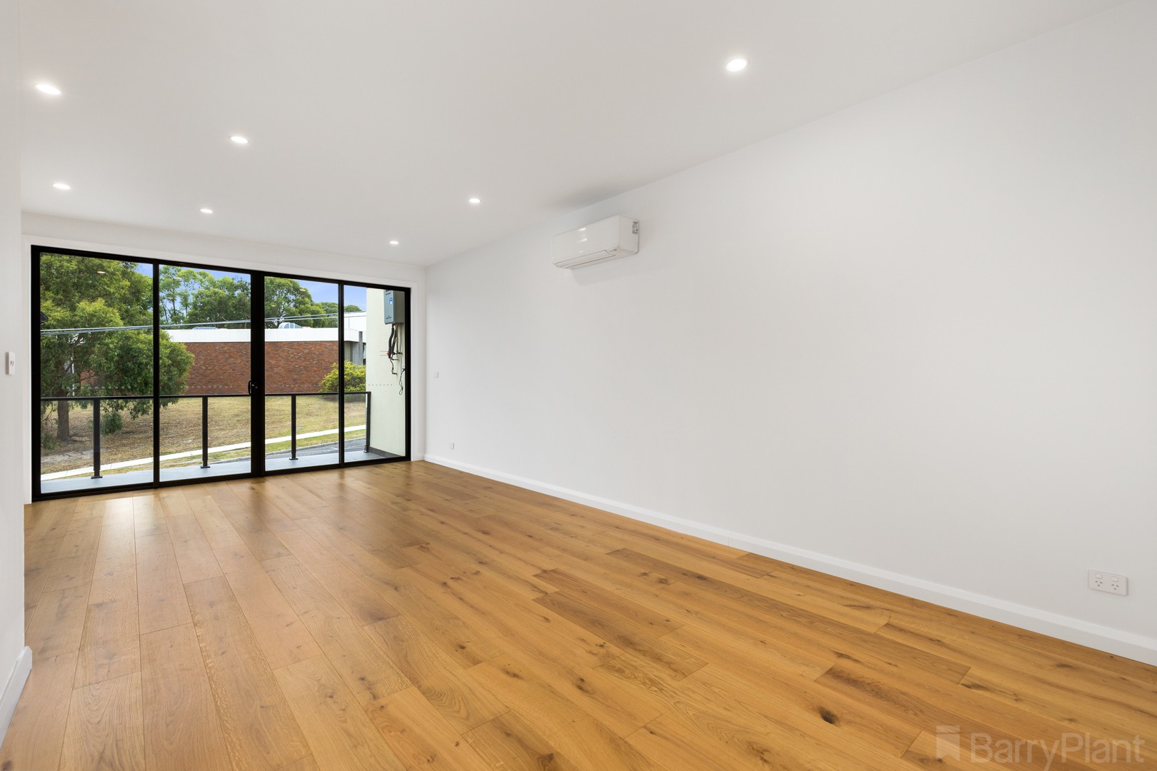 2/23 Braeside Avenue, Ringwood, VIC 3134, Ringwood - Thumbnail 3