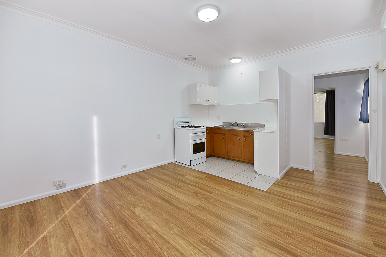 2/23 Hoffmans Road, Essendon, VIC 3040 - Thumbnail 2 - 15/09/2026