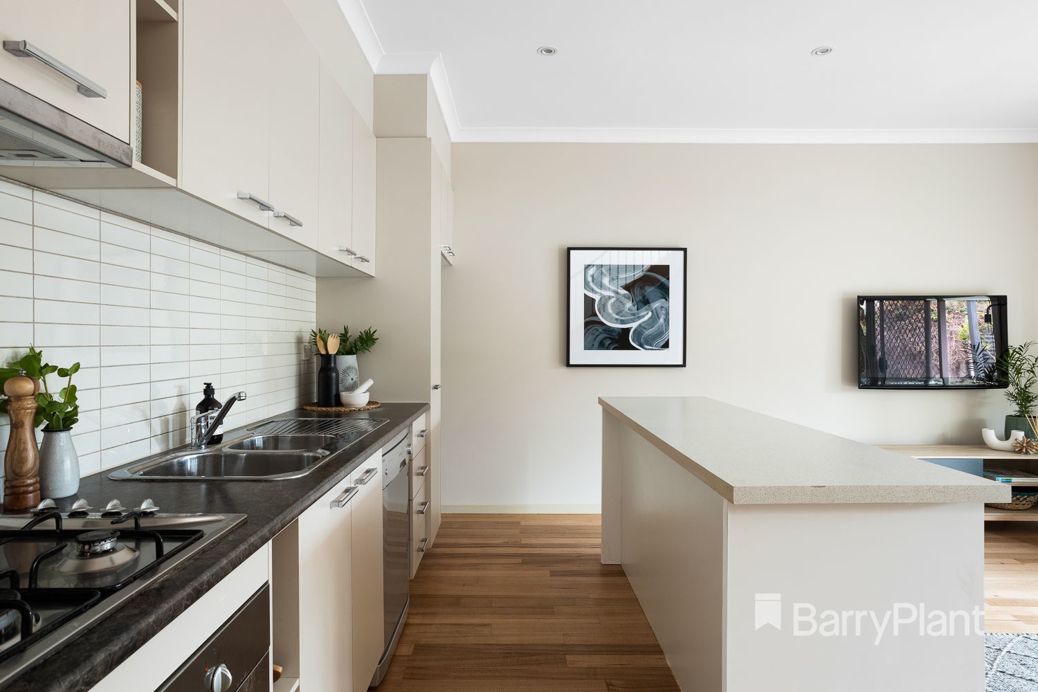 2/23 Laha Crescent, Preston, VIC 3072, Preston - Thumbnail 4