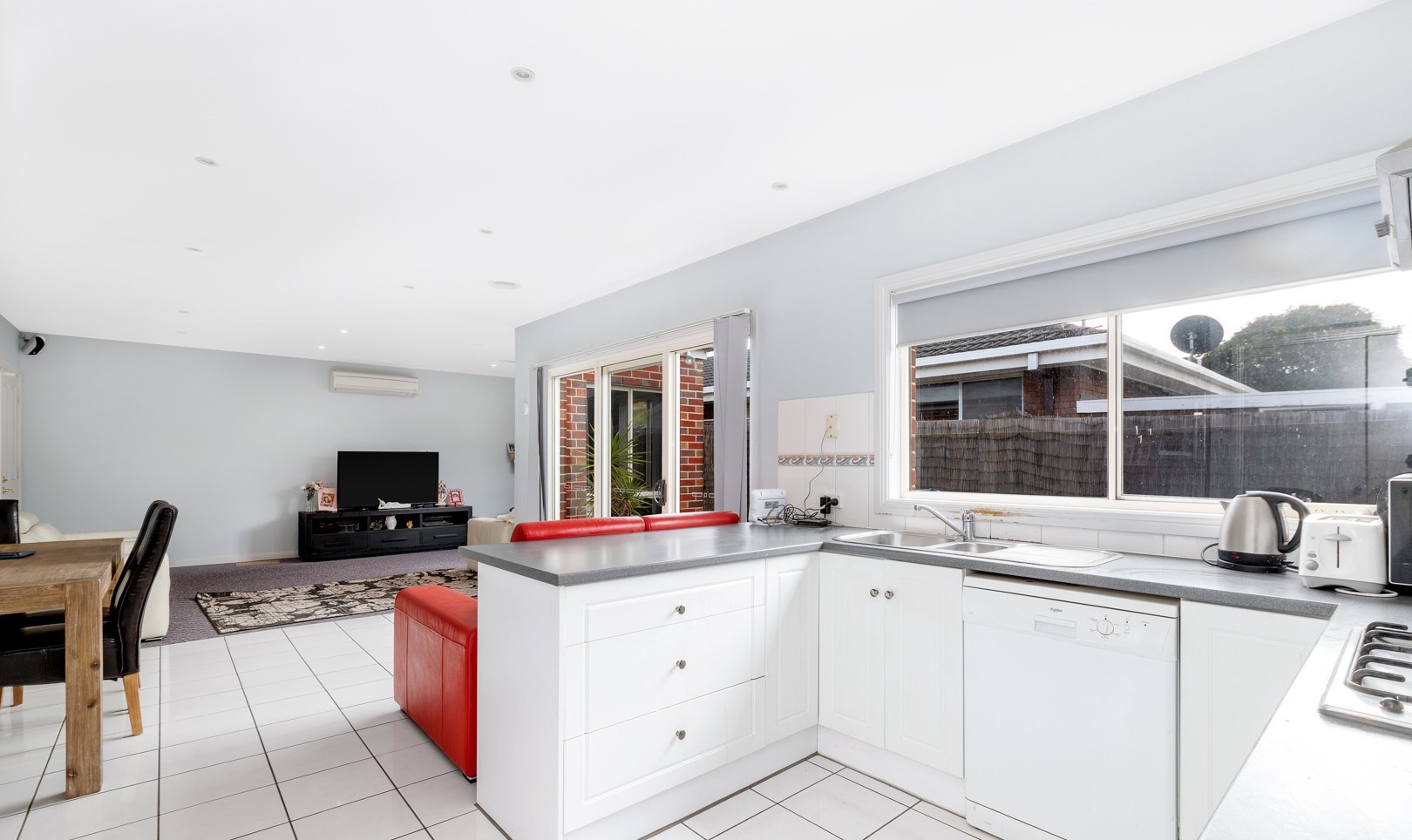 2/23 Learmouth StreetBelmont, VIC 3216  - Leased, Belmont - Thumbnail 2