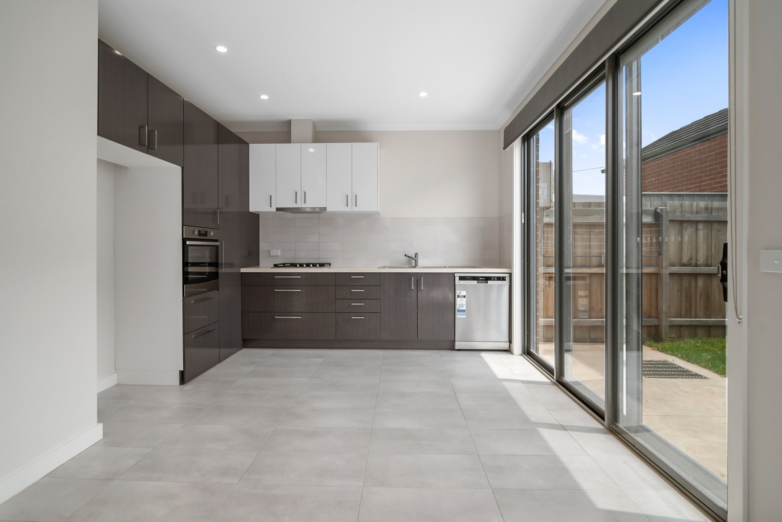 2/23 Liverpool Road, Kilsyth, VIC 3137, Kilsyth - Thumbnail 3