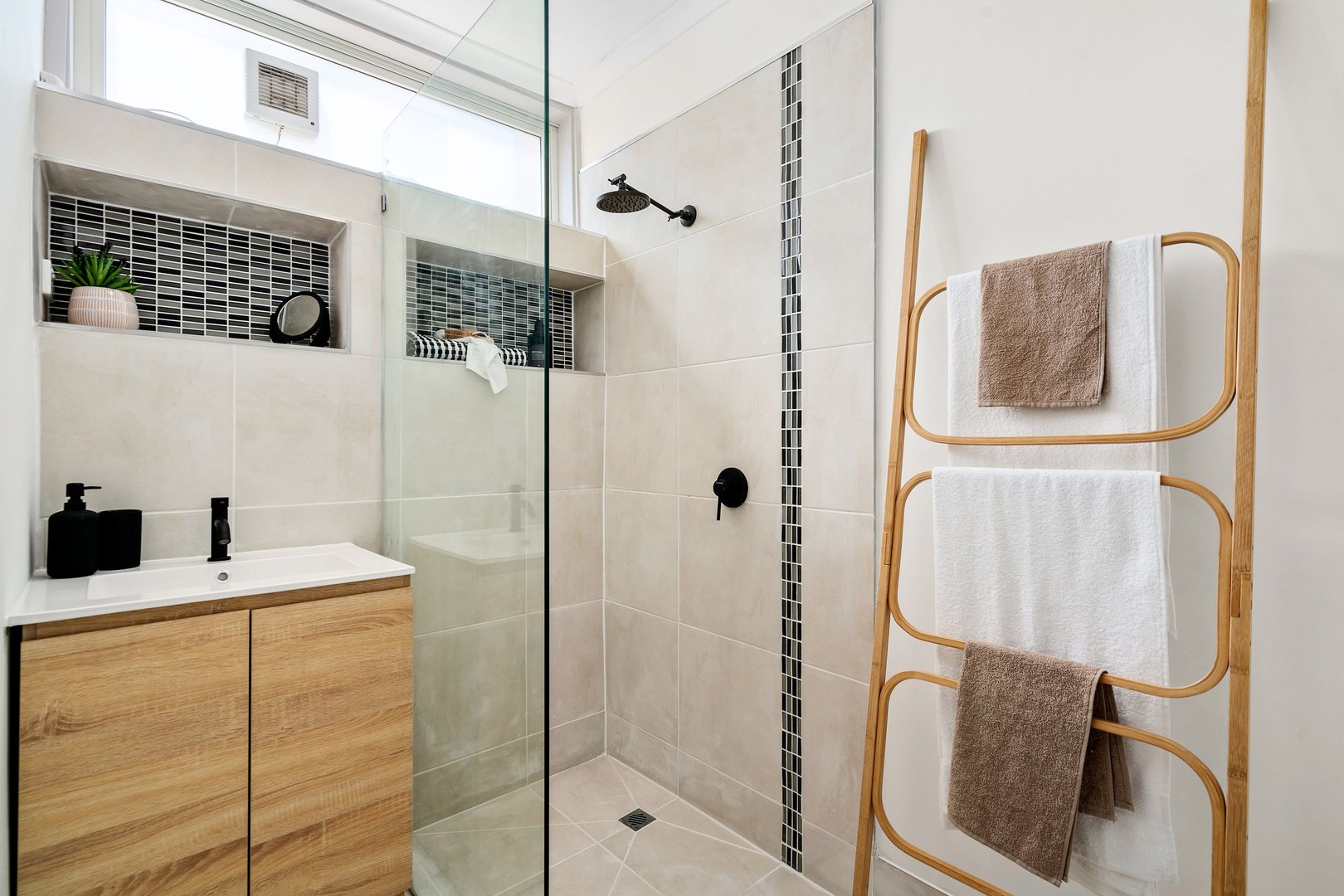 2/23 Middle Road, Maribyrnong, VIC 3032, Maribyrnong - Thumbnail 7