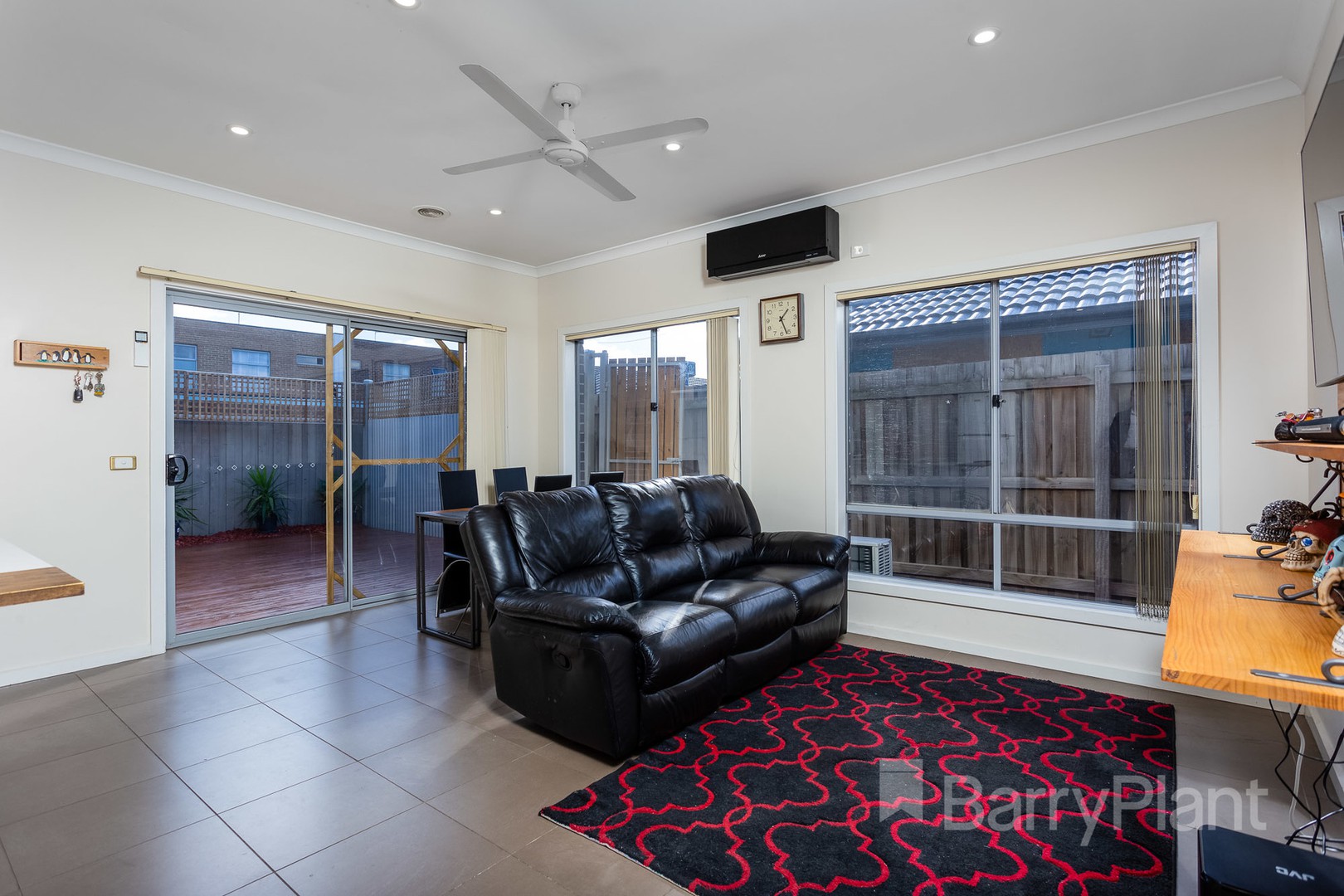 2/23 Tenerrife Crescent, Point Cook, VIC 3030, Point Cook - Thumbnail 3