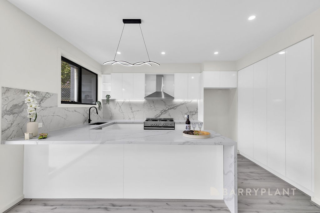 2/24 Begonia Avenue, Bayswater, VIC 3153, Bayswater - Thumbnail 2