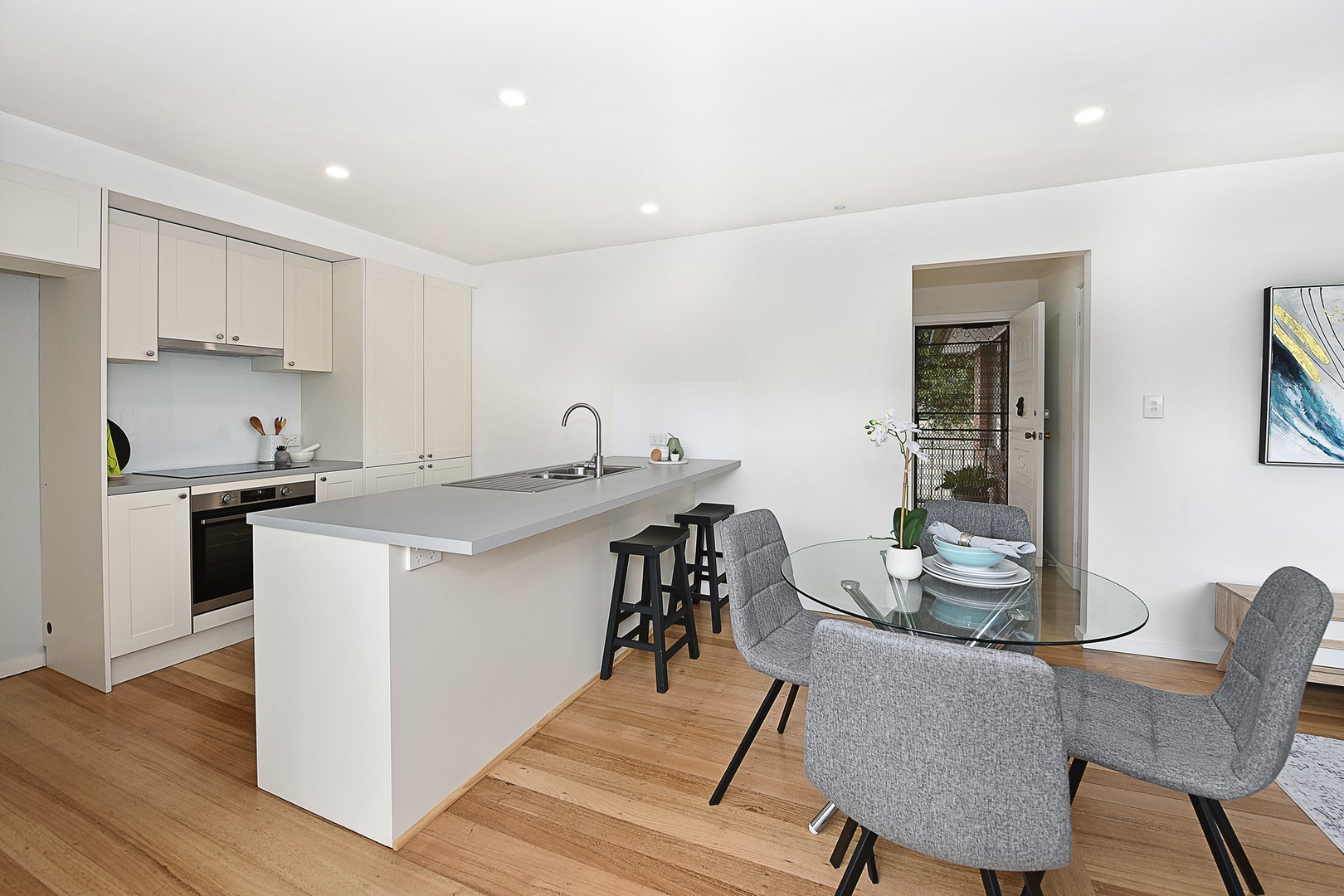 2/24 Henty Street, Reservoir, VIC 3073, Reservoir - Thumbnail 3