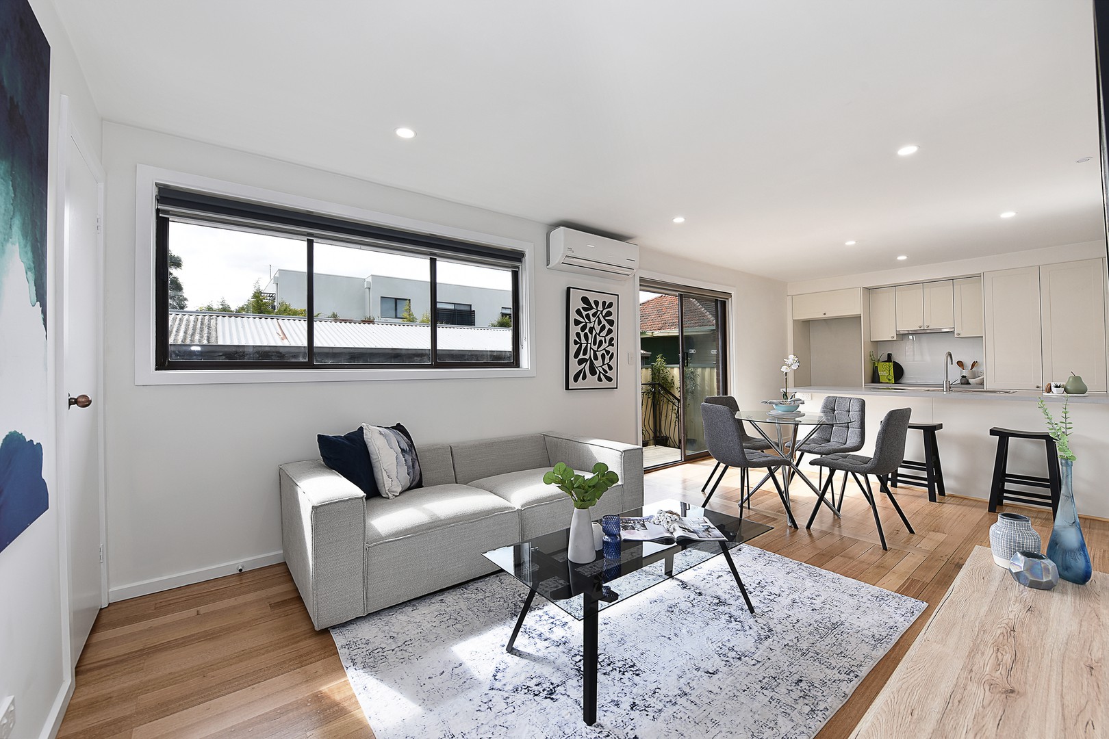 2/24 Henty Street, Reservoir, VIC 3073, Reservoir - Thumbnail 4