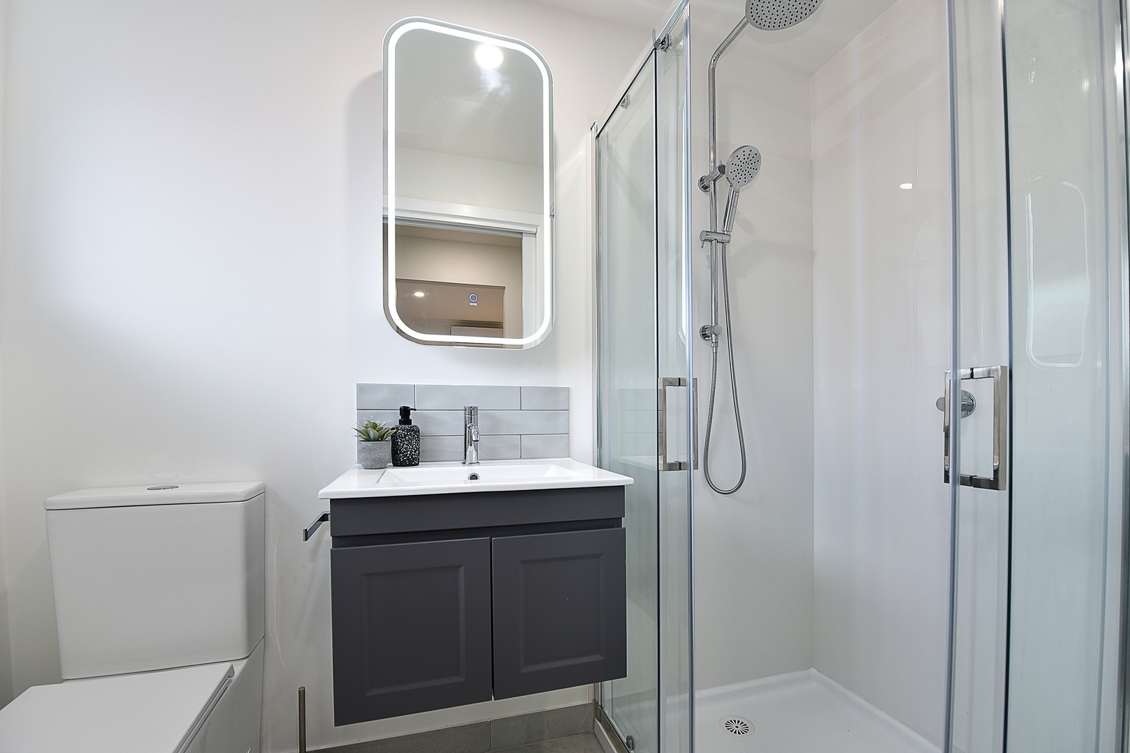 2/24 Henty Street, Reservoir, VIC 3073, Reservoir - Thumbnail 8