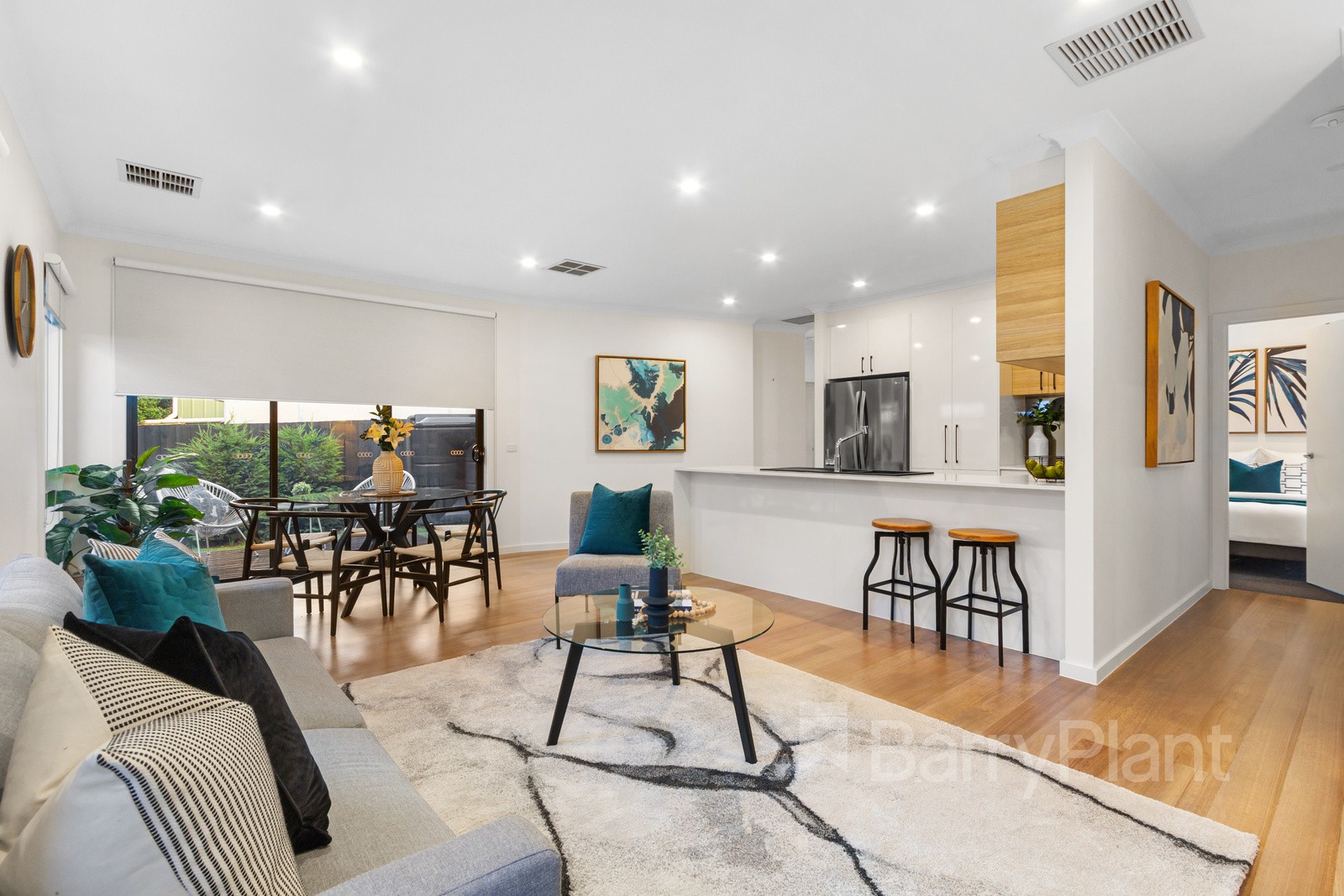 2/24 Inchcape Avenue, Wantirna, VIC 3152, Wantirna - Thumbnail 2