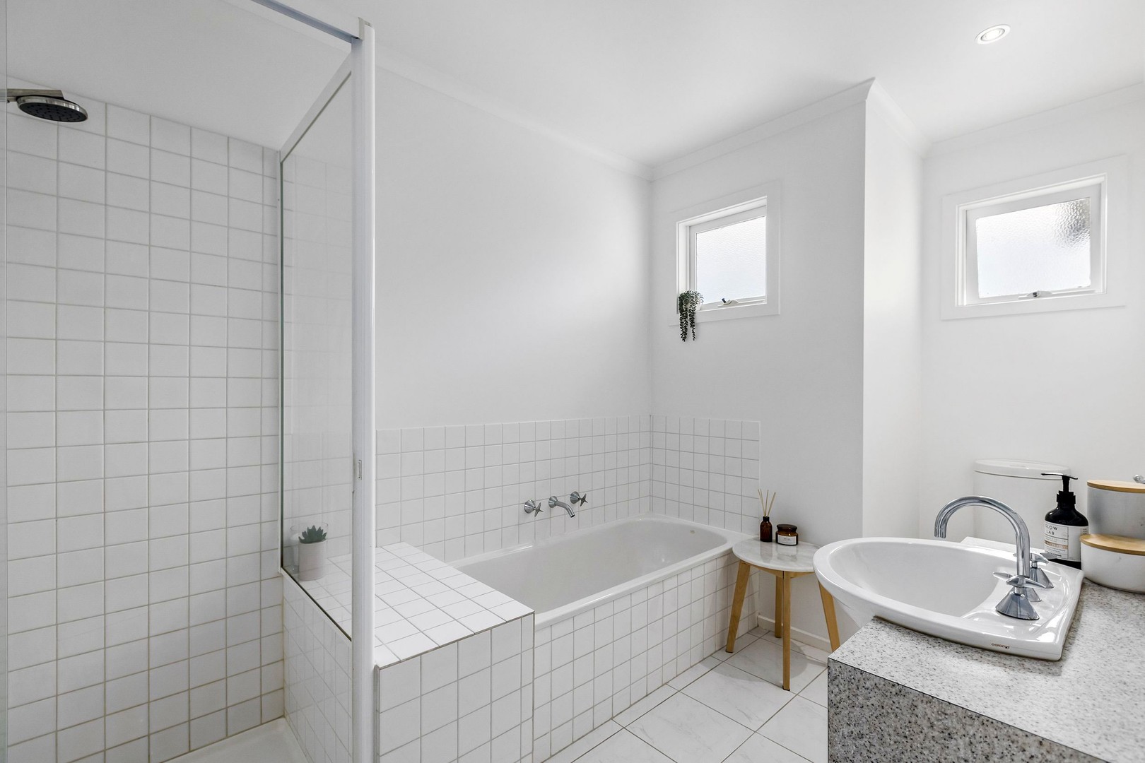 2/24 Lind Street, Strathmore, VIC 3041, Strathmore - Thumbnail 8