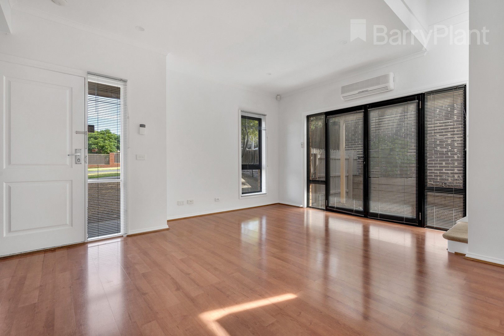 2/24 Miranda Road, Reservoir, VIC 3073, Reservoir - Thumbnail 3