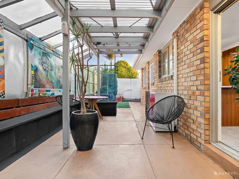 2/24 Moresby Avenue, Bulleen, VIC 3105 - Image - 15/10/2025