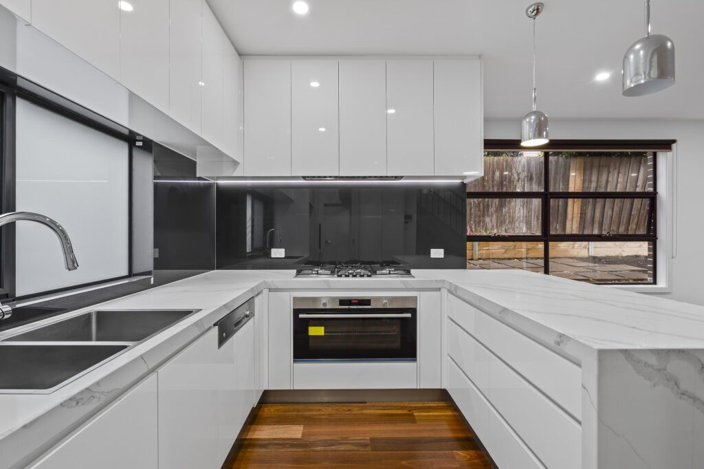 2/24 Winfield Road, Balwyn North, VIC 3104 - Thumbnail 2 - 28/11/2025
