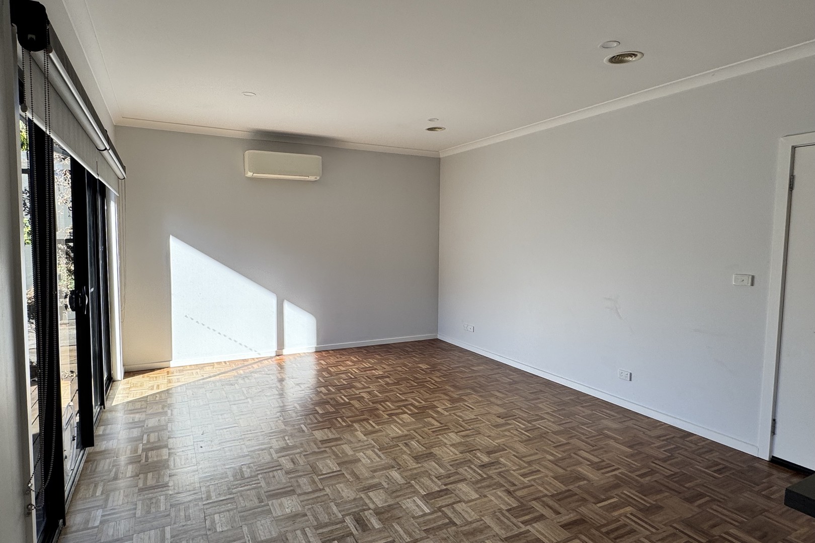2/25 Devon Road, Pascoe Vale, VIC 3044, Pascoe Vale - Thumbnail 2