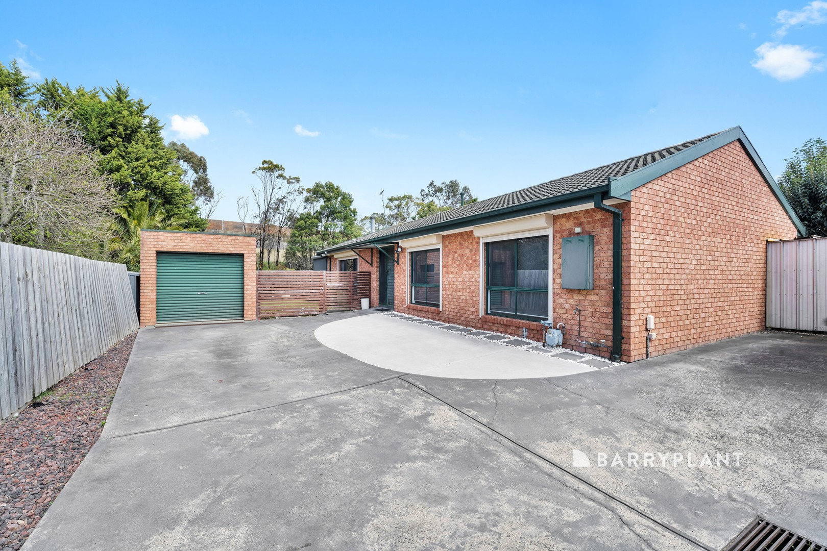 2/25 John Hunter Drive, Endeavour Hills, VIC 3802, Endeavour Hills - Thumbnail 2